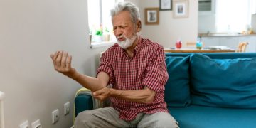 MEDİAL EPİKONDİLİT (GOLFÇÜ DİRSEĞİ)